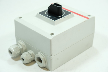 ABB OTE-16T3M + OT32E3 Safety switch