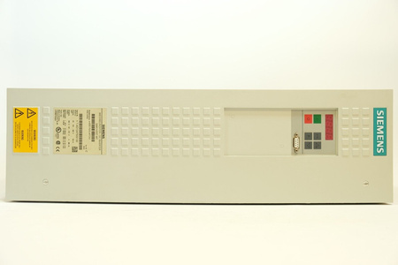 Siemens 6SE7023-4TC51 es:C Simovert Masterdrives DC Motion Control Inverter 