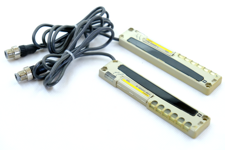 Omron F3W-D052D-D + F3W-D052D-L Fotoelektrischer Sensor, Photoelectric Sensor