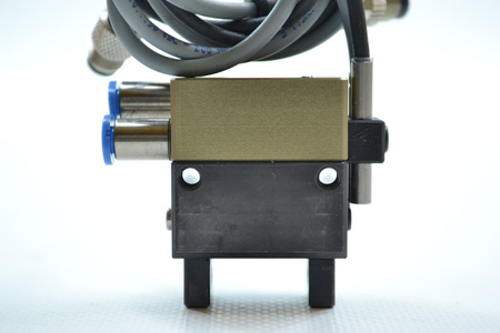 SCHUNK MPG 32 (340011) Small parts gripper with 2 sensors