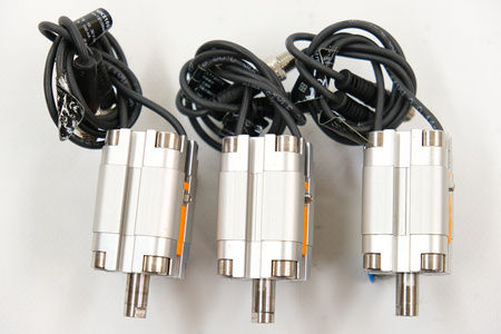 Festo ADVU-16-10-P-A (156508) Satz mit 3 Kompaktzylinder