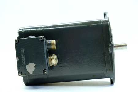 Siemens 1FT5073-0AF01-2-Z Z=K18, K93 Serwomotor AC Feed Motor