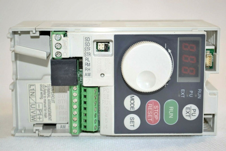 Mitsubishi FR-S520SE-0.2K-EC Frequenzumrichter Inverter