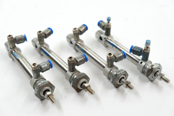 Festo DSNU-12-40-PPV-A (193988) + DSNU-12-40-P-A (19191) Satz mit 4 Normzylinder