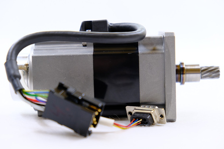 ABB Robotics, Tamagawa-Seiki 3HAC021457-001/00 + TS2620N941E172 AC Servo motor