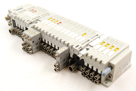 Aventics PLC: 4-U444-U4 R480778042 + AES-D-BC-ECAT R412018225 Pneumatiksystem