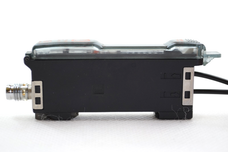 Omron E3X-NA44V Lichtleiterverstärker, Fiber Amplifier