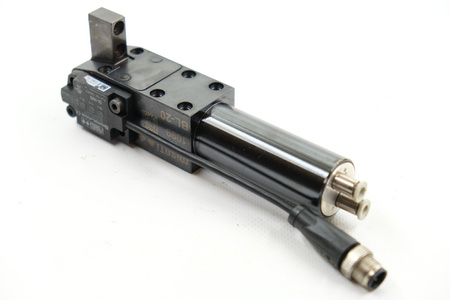 Misati BL-20 (1099) Druckluftspanner + PEPPERL+FUCHS SI-1NS (106853) Sensor