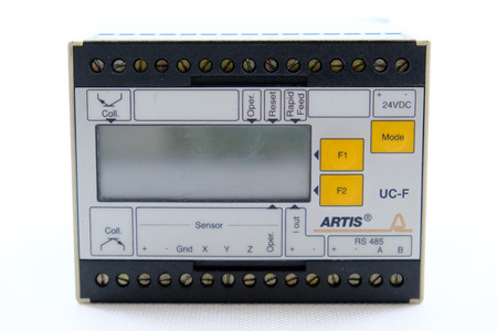 ARTIS UC-F on: 3067-23/99 v 5.60 Moduł Interfejsu