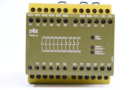 Pilz PNOZ 10 24VDC 6S4Ö (774009) Safety relay