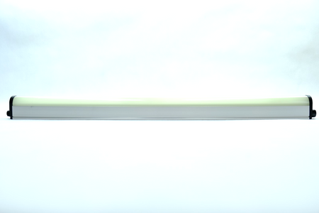 Banner Engineering WLB32C570PBQ WLB32 Work Light Bar 570 mm, 12-30 V DC