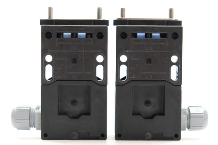 Schmersal AZ16-ZVRK-M16 | AZ 16-ZVRK-M16 Set of 2 safety switches