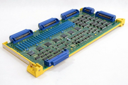 Fanuc A16B-2203-0110 / 01A Input/Output C7 Board Control 873311 Board