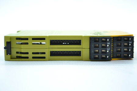 Pilz PNOZ m EF 8DI4DO (772142) Moduł rozszerzeń