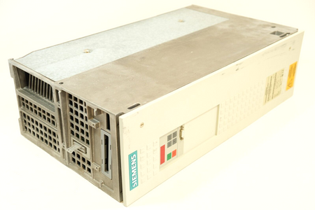 Siemens 6SE7022-6EC61 es:A Simovert VC Masterdrives Vector Control Converter CU