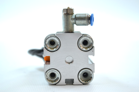 Festo ADVU-25-15-P-A (156524) Compact cylinder + proximity sensor