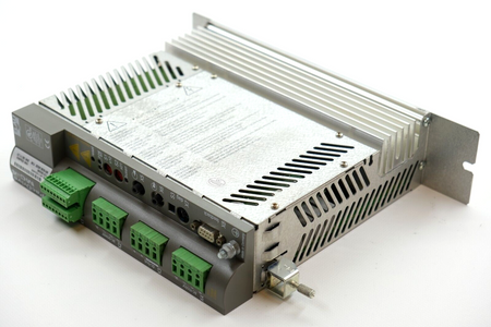 ELAU PacDrive MC-4/11/03/400 id: 13130245 Servo Controller (Schneider)