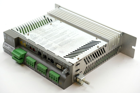 ELAU PacDrive MC-4/11/03/400 id: 13130245 Servo-Controller (Schneider)