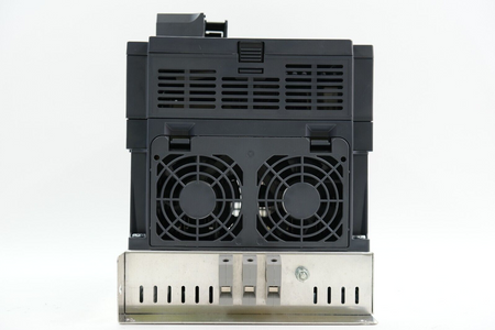 Mitsubishi FR-E740-230SC-EC + RASMI + FFR-MSH-300-50A-RF1 Frequenzumrichter