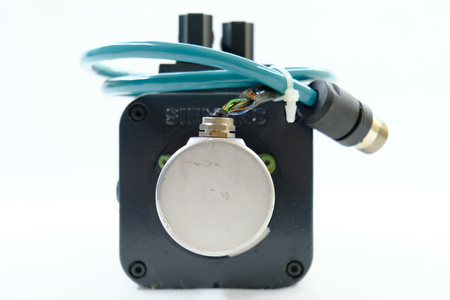 Siemens 1FT5066-1AC71-4EA0 + 6FX2001-2AB00 Serwomotor AC Feed Drive Servo Motor