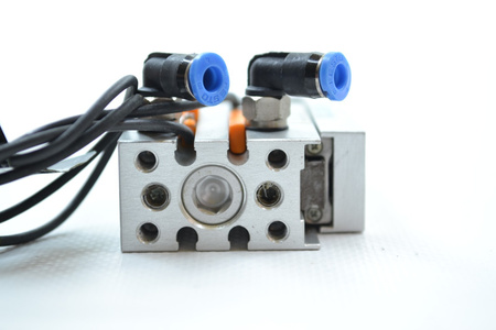 Festo SLS-10-15-P-A (170493) Mini prowadnica+ 2 czujniki zbliżeniowe