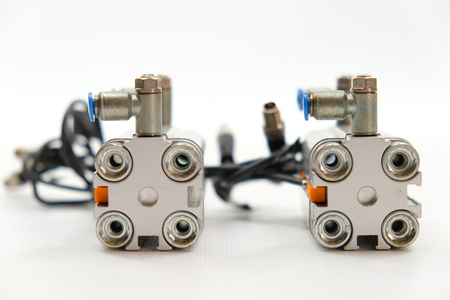 Festo ADVU-20-40-P-A (156520) Satz mit 2 Kompaktzylinder