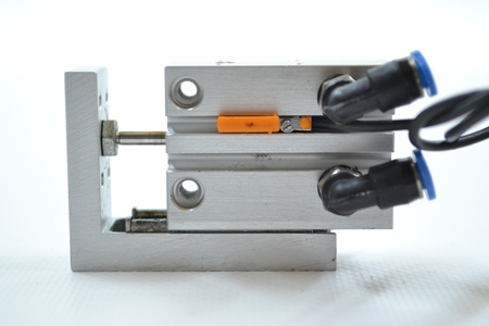 Festo SLS-6-10-P-A (170486) Mini prowadnica+ 2 czujniki zbliżeniowe