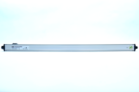 Banner Engineering WLB32C570PBQ WLB32 Work Light Bar 570 mm, 12-30 V DC