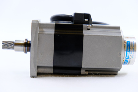 ABB Robotics, Tamagawa-Seiki 3HAC021457-001/00 + TS2620N941E172 AC Serwomotor