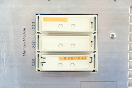 Siemens  6FC4100-1AA00-Z Sinumerik 805 CNC Controller (defective)