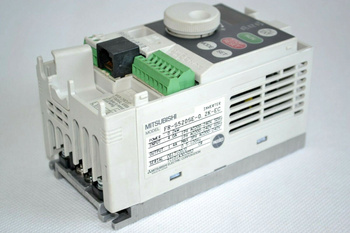 Mitsubishi FR-S520SE-0.2K-EC frequency inverter Inverter