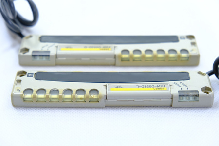 Omron F3W-D052D-D + F3W-D052D-L Fotoelektrischer Sensor, Photoelectric Sensor