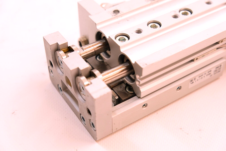 SMC Pneumatics EMXS20L-50 Kompaktschlitten, doppeltwirkend, Kreuzrollenführung