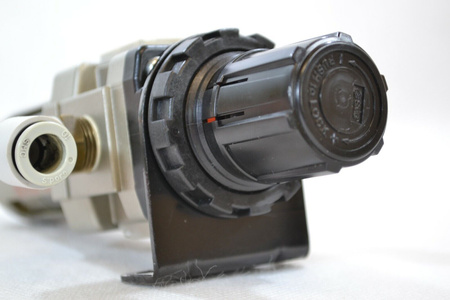 SMC Pneumatics AW30-F03BE-R Filter regulator