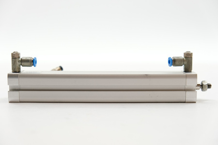 Festo ADN-16-150-A-P-A (536218) Compact cylinder + 2 proximity sensors