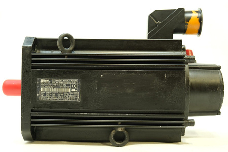 Rexroth Indramat MKD112B-048-KG1-BN PERMANENT MAGNET MOTOR Servo Motor