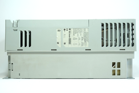 Allen Bradley 20G11NC060JA0NNNNN PowerFlex 755 AC Drive ser.A