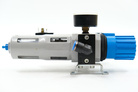 Festo LFR-D-MIDI + FRM-D-MIDI + PEV-1/4-B-OD + HE-D-MIDI Filter regulator