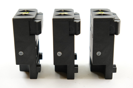 Bosch PA66-GF10-CF10 - 3 842 530 309 Zestaw 3 uchwytów czujnika