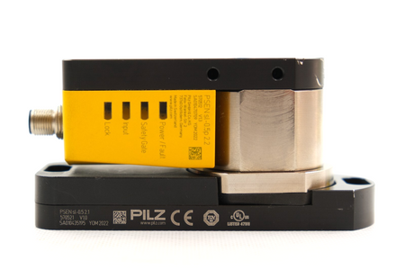 Pilz PSEN sl-0.5p 2.2 switch + PSEN sl-0.5 2.1 actuator (570512 + 570521)