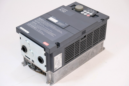 Mitsubishi FR-A740-00025-NA Frequency Converter Inverter