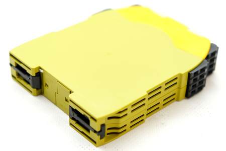 Pilz PNOZ m EF 8DI4DO (772142) Moduł rozszerzeń