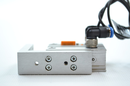 Festo SLS-6-10-P-A (170486) Mini slide + proximity sensors