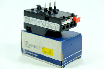 Telemecanique LR1-D09305 65A Überlastrelais Overload Relay NEU! NEW!