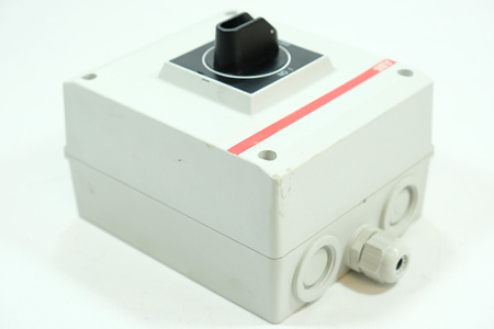 ABB OTE-16T3M + OT32E3 Safety switch