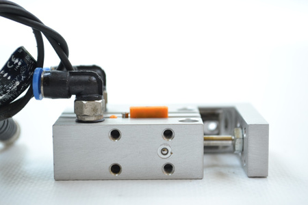 Festo SLS-6-10-P-A (170486) Mini slide + proximity sensors