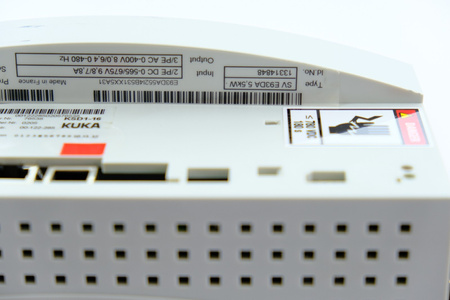 KUKA / Lenze KSD1-16 | 00-122-285 | E93DA552I4B531 Servo Drive Module