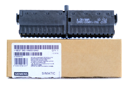 Siemens 6ES7392-1AM00-0AA0 Front Connector, 40pin New!