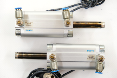 Festo ADVU-20-40-P-A (156520) Komplet 2 siłowników kompaktowych