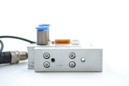 Festo SLS-6-5-P-A (170485) Mini-Schlitten + Näherungssensor